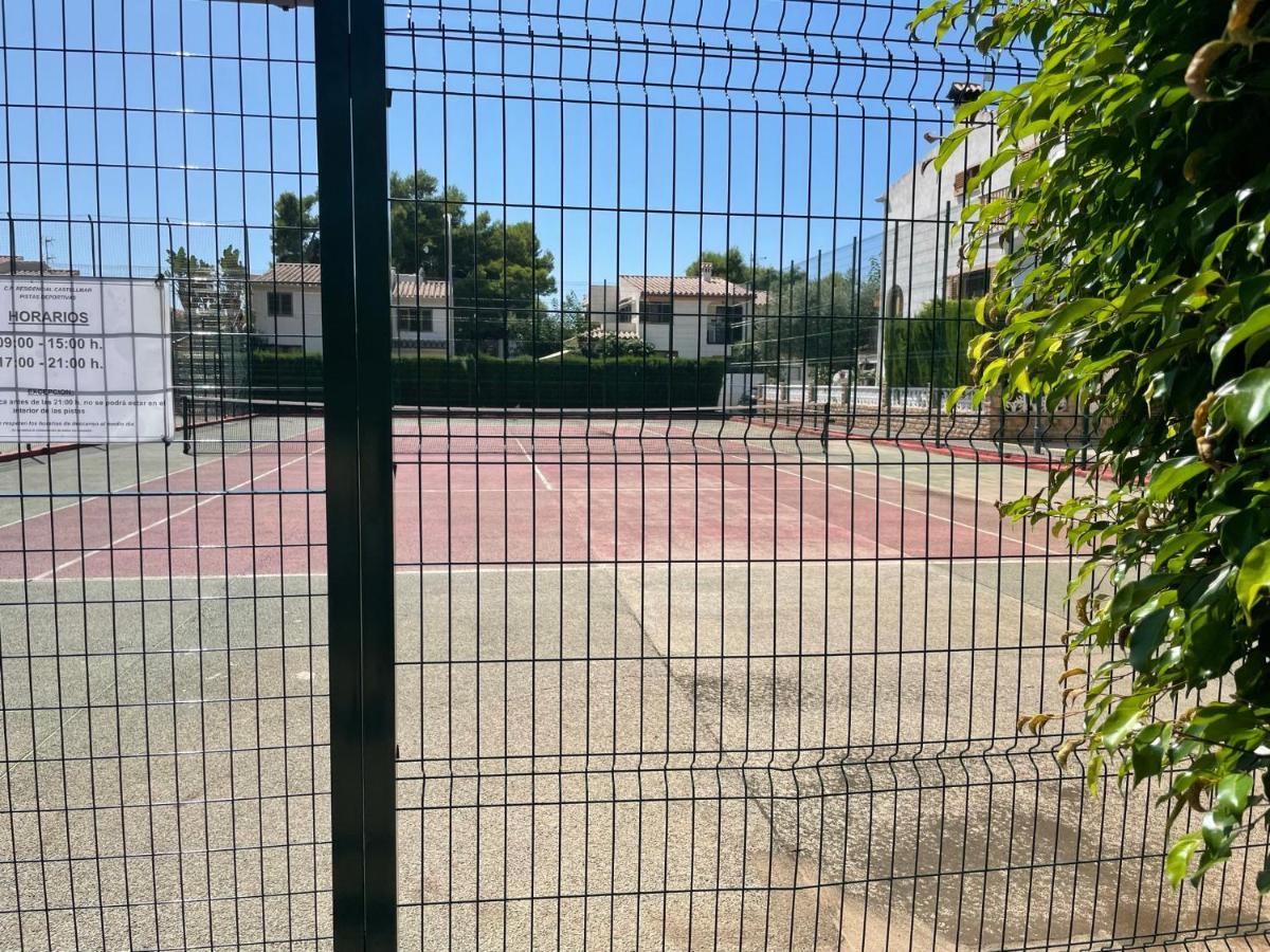 Adosado Con Piscina Y Tenis * Benicassim